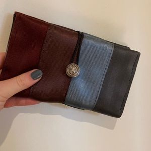 Brand-new wallet made out of recycled seat belts